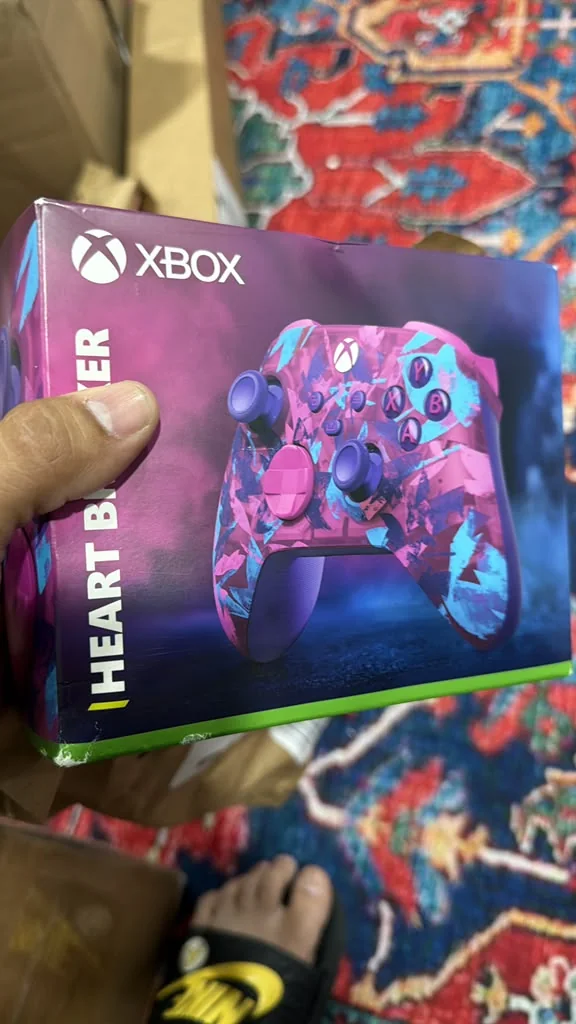 Control Xbox en su caja